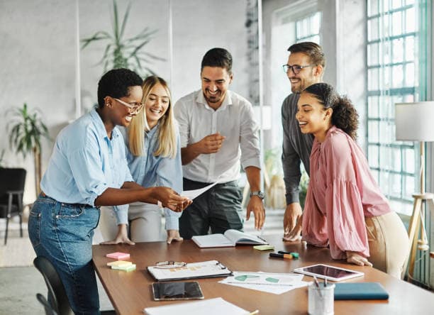 Professionals connecting at a Migrant Smart community event